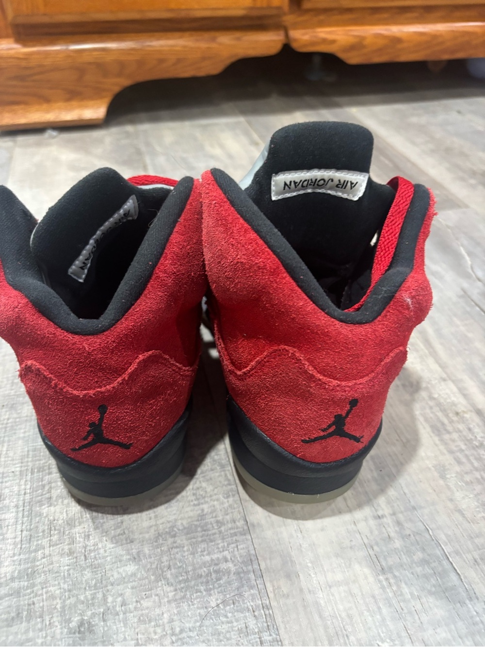 Jordan 5 Raging Bull, Size 5.5Y/7W - Picture 3 of 6